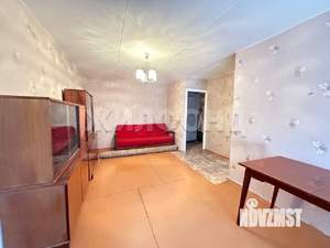 2-к квартира, вторичка, 42м2, 2/5 этаж