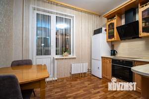 1-к квартира, вторичка, 33м2, 10/19 этаж