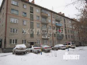 2-к квартира, вторичка, 42м2, 3/5 этаж