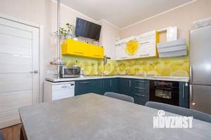 2-к квартира, вторичка, 64м2, 10/17 этаж