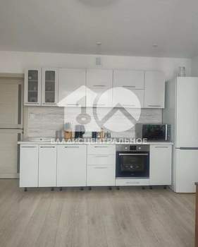 3-к квартира, вторичка, 93м2, 9/10 этаж