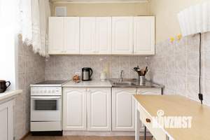 4-к квартира, вторичка, 74м2, 2/5 этаж