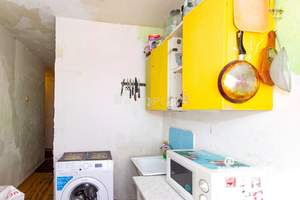 4-к квартира, вторичка, 60м2, 5/5 этаж