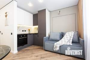 2-к квартира, вторичка, 42м2, 9/17 этаж