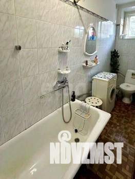 2-к квартира, вторичка, 61м2, 2/2 этаж