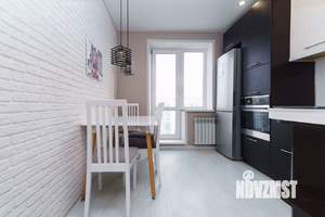 2-к квартира, вторичка, 58м2, 10/10 этаж