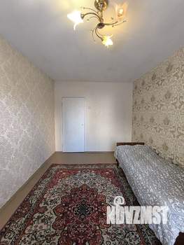 4-к квартира, вторичка, 79м2, 1/10 этаж