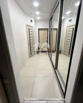 Студия квартира, вторичка, 40м2, 2/10 этаж