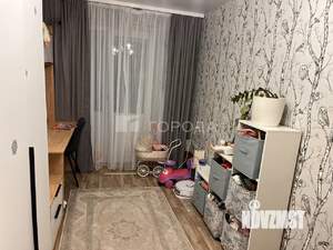 4-к квартира, вторичка, 74м2, 1/9 этаж