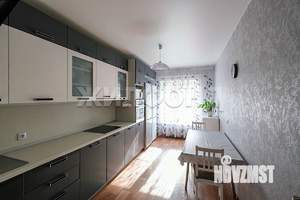 2-к квартира, вторичка, 59м2, 1/10 этаж