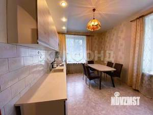 3-к квартира, вторичка, 85м2, 1/6 этаж