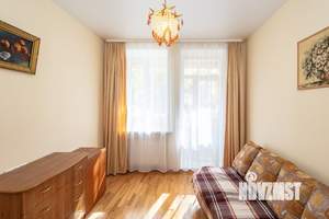 2-к квартира, вторичка, 55м2, 2/4 этаж