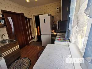 4-к квартира, вторичка, 65м2, 1/1 этаж