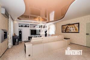 3-к квартира, вторичка, 108м2, 1/5 этаж