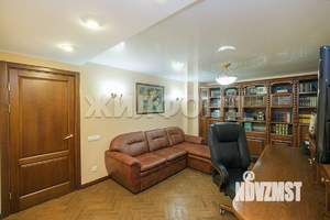 6-к квартира, вторичка, 292м2, 1/4 этаж