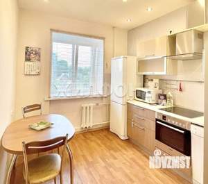 2-к квартира, вторичка, 57м2, 9/10 этаж