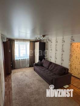 2-к квартира, вторичка, 43м2, 1/5 этаж