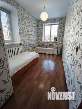 2-к квартира, вторичка, 39м2, 1/4 этаж