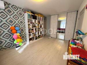 3-к квартира, вторичка, 61м2, 1/5 этаж