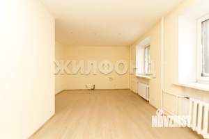 2-к квартира, вторичка, 94м2, 1/4 этаж