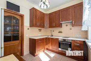 2-к квартира, вторичка, 55м2, 2/4 этаж