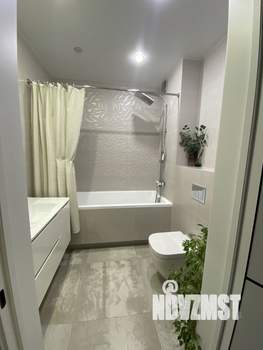 2-к квартира, вторичка, 63м2, 3/12 этаж