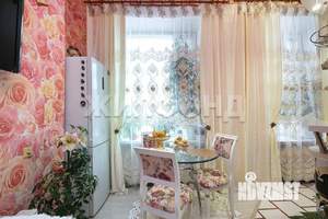 2-к квартира, вторичка, 42м2, 1/4 этаж