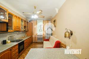 3-к квартира, вторичка, 113м2, 2/6 этаж