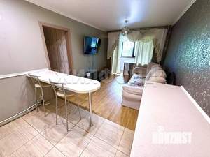 3-к квартира, вторичка, 42м2, 1/10 этаж