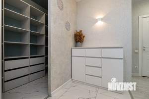 3-к квартира, вторичка, 66м2, 9/17 этаж