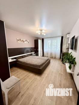 3-к квартира, вторичка, 97м2, 1/5 этаж