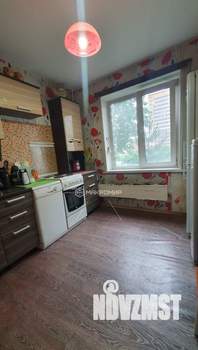 4-к квартира, вторичка, 78м2, 1/10 этаж