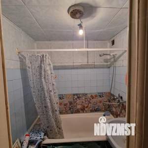 3-к квартира, вторичка, 64м2, 1/4 этаж