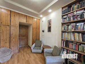 4-к квартира, вторичка, 108м2, 2/5 этаж