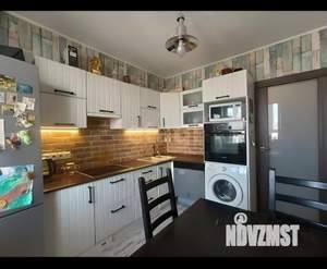 2-к квартира, вторичка, 54м2, 11/17 этаж