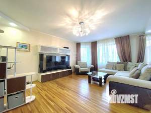 2-к квартира, вторичка, 70м2, 8/10 этаж