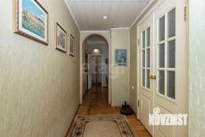 4-к квартира, вторичка, 96м2, 2/5 этаж