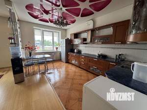 3-к квартира, вторичка, 127м2, 2/9 этаж