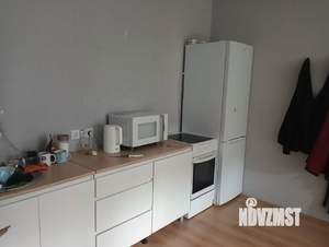 2-к квартира, вторичка, 65м2, 1/25 этаж