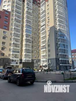 2-к квартира, вторичка, 64м2, 8/17 этаж