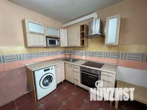 2-к квартира, вторичка, 62м2, 10/18 этаж