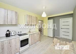 3-к квартира, вторичка, 52м2, 1/4 этаж