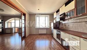 3-к квартира, вторичка, 97м2, 10/10 этаж