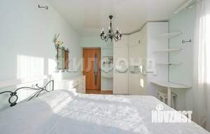 2-к квартира, вторичка, 56м2, 1/10 этаж