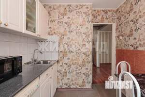 2-к квартира, вторичка, 45м2, 3/5 этаж