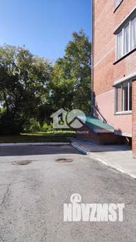1-к квартира, вторичка, 30м2, 1/10 этаж
