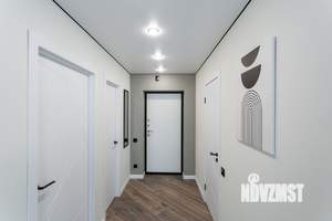 2-к квартира, вторичка, 42м2, 9/17 этаж