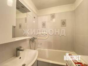 3-к квартира, вторичка, 60м2, 2/10 этаж