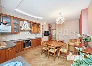 3-к квартира, вторичка, 138м2, 11/13 этаж