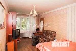 2-к квартира, вторичка, 47м2, 3/5 этаж
